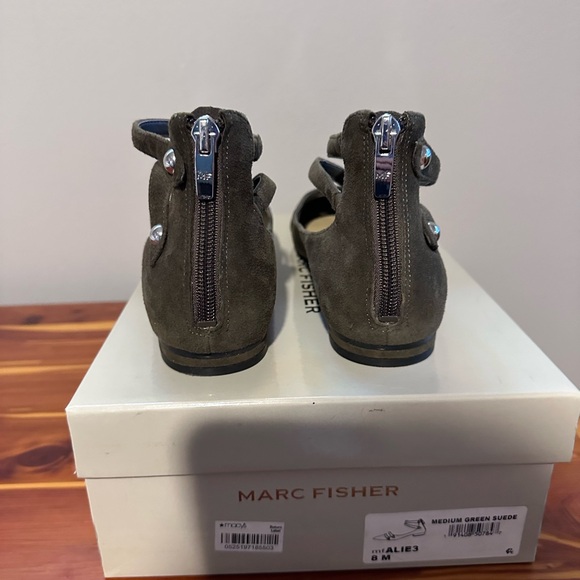 Women’s Shoes - Picture 5 of 5